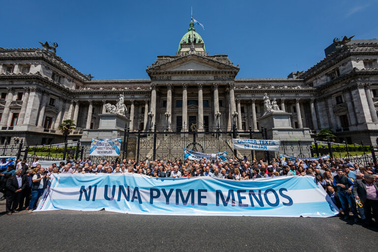 NI-UNA-PYMES-MENOS-1