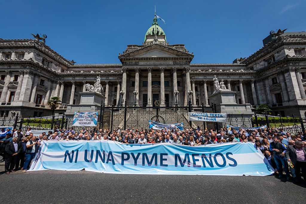 NI-UNA-PYMES-MENOS-1