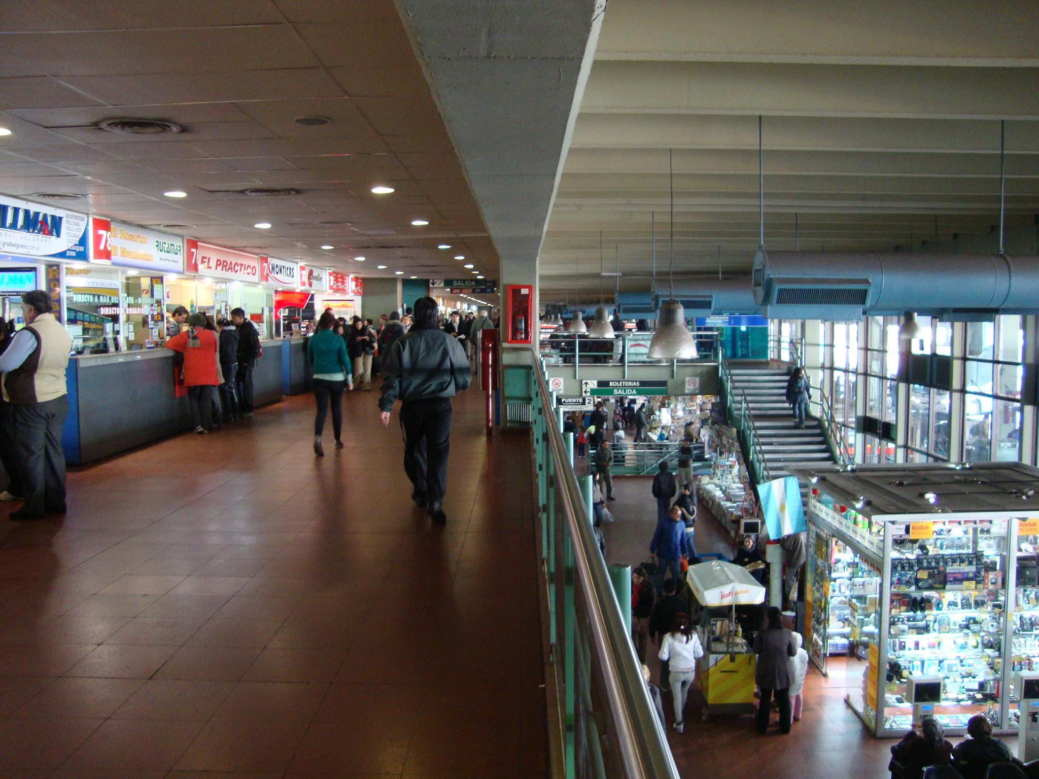 Terminal_de_Ómnibus_de_Retiro__desde_boleterías_
