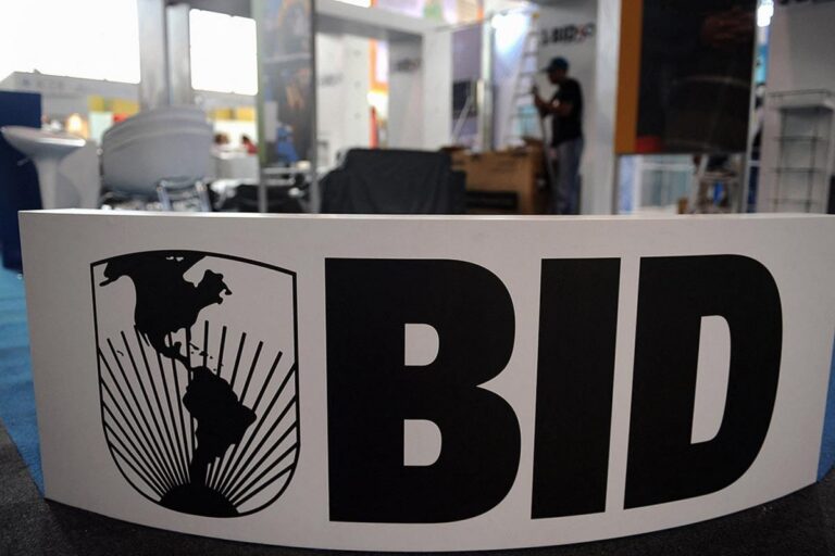 bid-aprobo-garantia-us550-millones-para-argentina-tras-respaldo-banco-mundial-1141580-183736