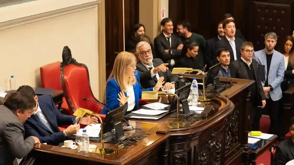 magario_en_pleno_cruce_con_berni