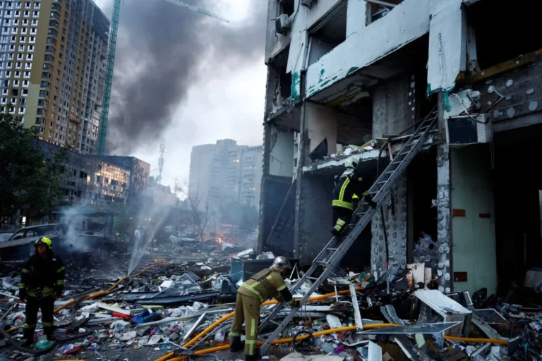 2026-07-06t023304z-640123364-rc218mazsmmj-rtrmadp-3-ukraine-crisis-attack-kyiv-20260706032702762