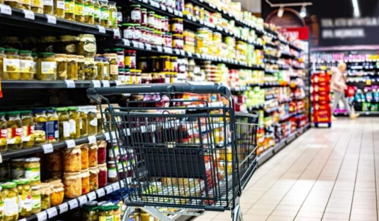 consumo-cayeron-ventas-supermercados-mayoristas-mayo-1146761-190323