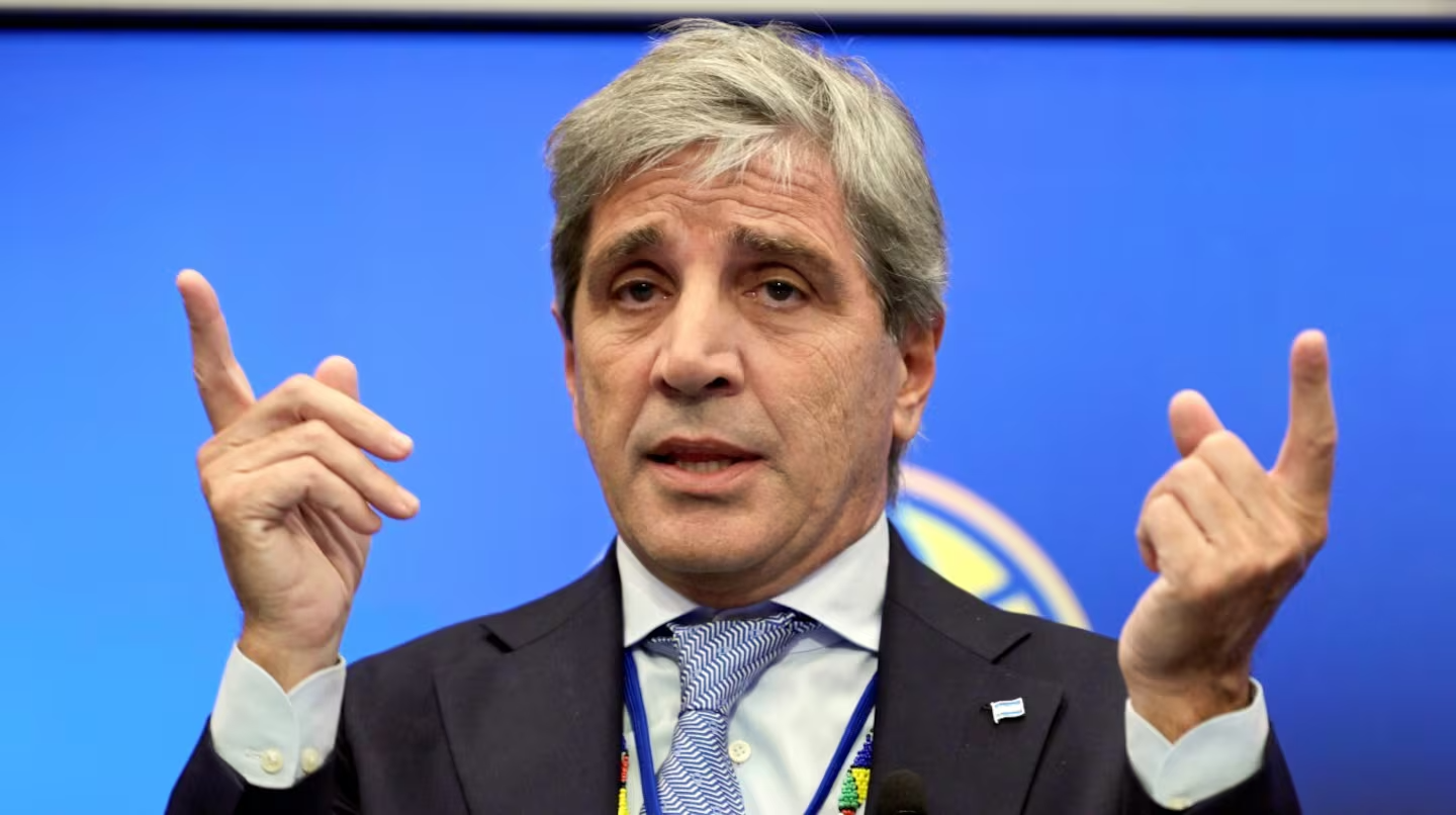 el-ministro-de-economia-luis-caputo-sigue-en-eeuu-con-negociaciones-sobre-la-asistencia-financiera-y