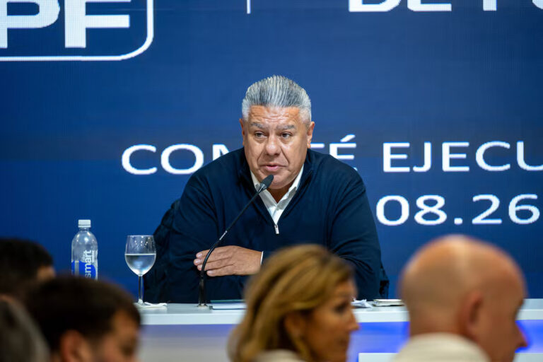 claudio-chiqui-tapia-corrigio-de-apuro-su-LUBFEJRNKFBMDIJ6EGVUCVFFCE