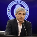 el-ministro-de-economia-luis-toto-caputo-hablara-UDD6S5HNHJBHNL57Q3GJIRGH3U (1)